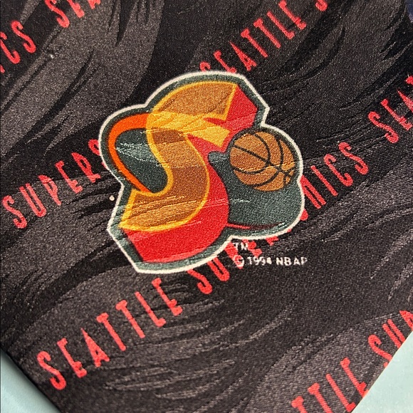 NBA Seattle Supersonics Black and Red Tie New w/tags - Picture 3 of 5